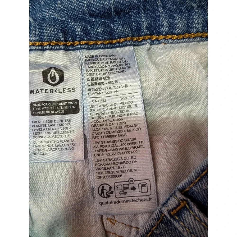 Levi's 505 Regular Fit Men's Jeans Light Wash Blue Denim‎ Size 40x32